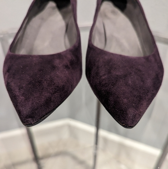Stuart Weitzman Poco kitten heel pump purple suede size 9M - Picture 4 of 7